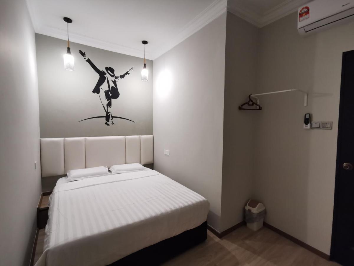Foresight Hotel Тавау Екстериор снимка