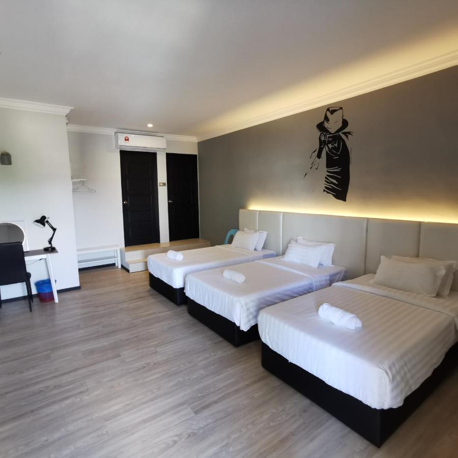 Foresight Hotel Тавау Екстериор снимка