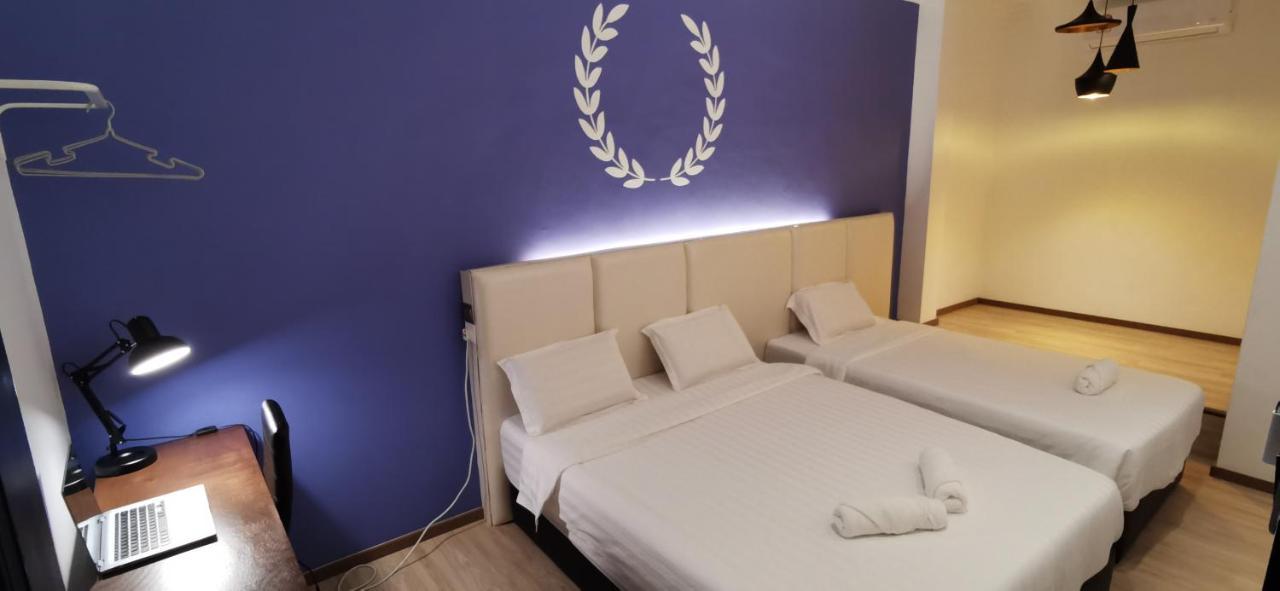 Foresight Hotel Тавау Екстериор снимка