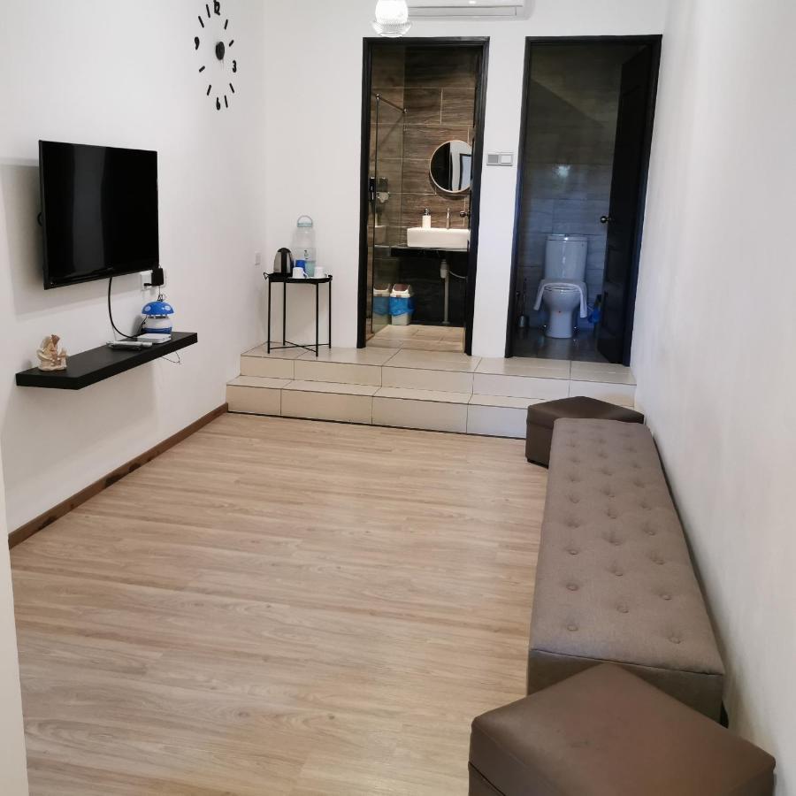 Foresight Hotel Тавау Екстериор снимка
